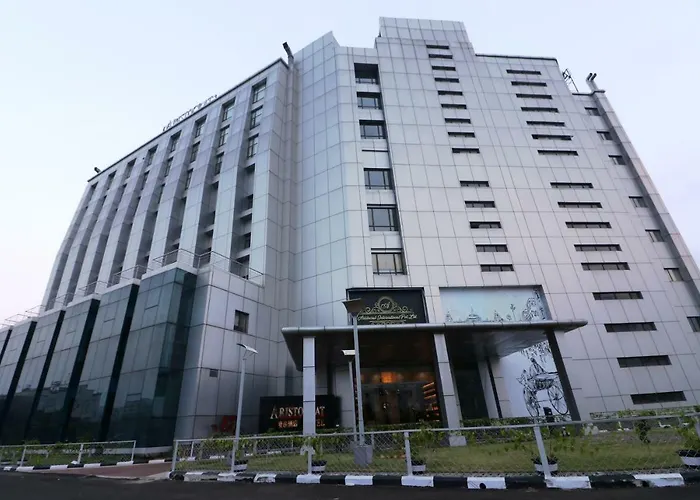 Hotels with a view Aristocrat , New Town, Kolkata